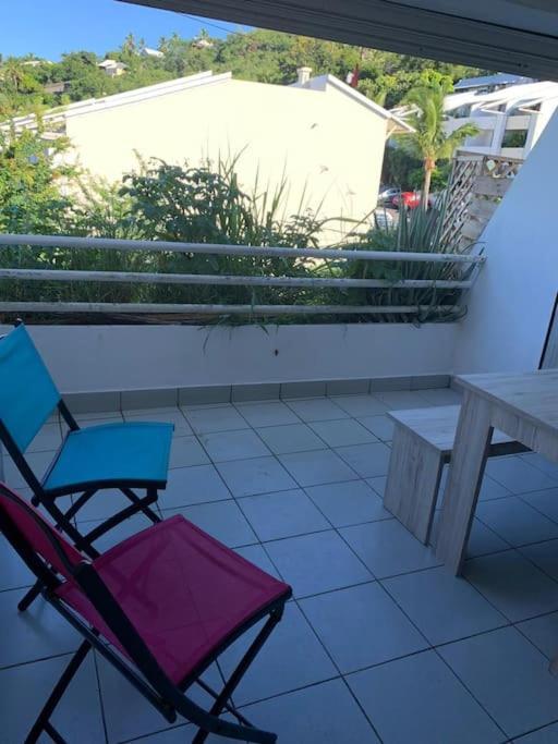 Petit prix et grand confort à Saint Gilles les Bains Exterior foto